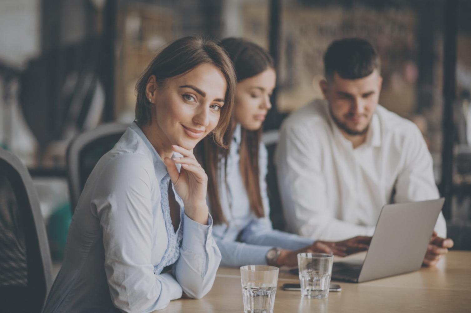 Documentación y análisis financiero para emprendedores